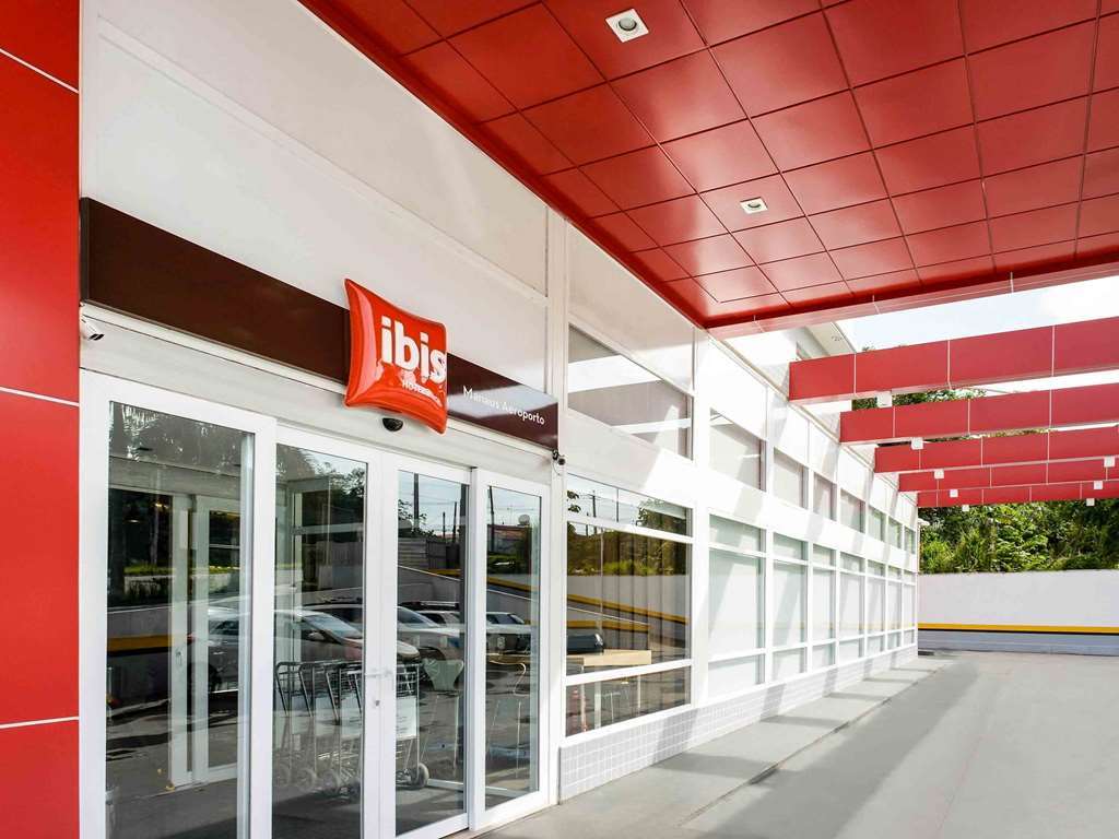 Hotel Ibis Manaus Aeroporto Esterno foto
